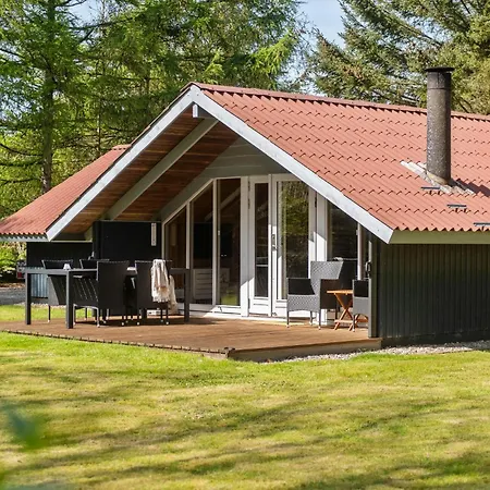 Holiday home Gorgeous In With Sauna