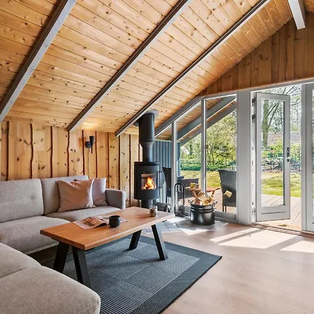 Holiday home Gorgeous In With Sauna *